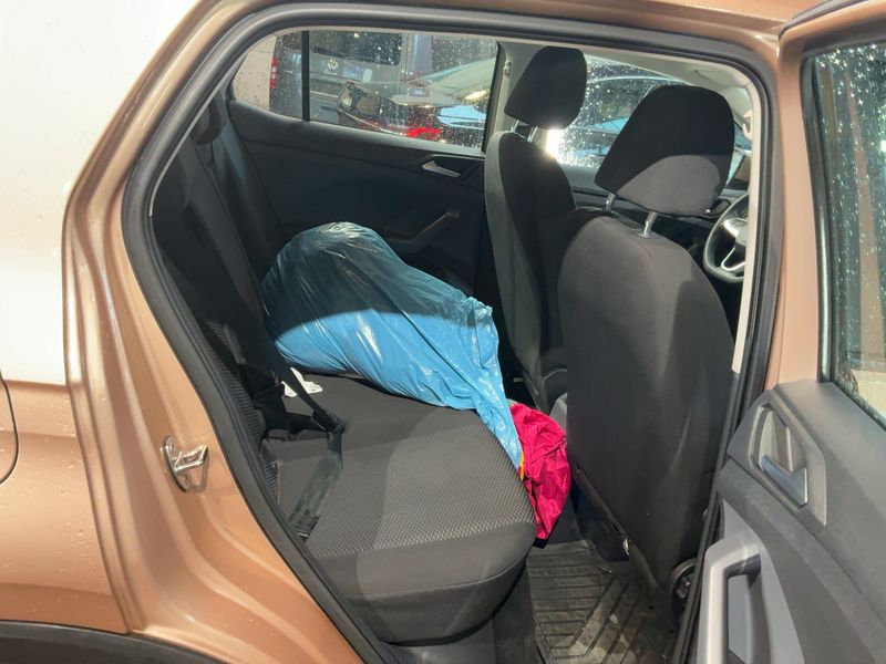 Volkswagen T-Cross 1.0 TSI 2019 – снимка 19