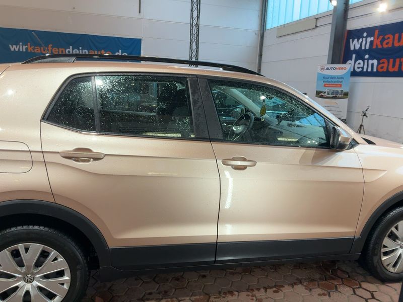 Volkswagen T-Cross 1.0 TSI 2019 – снимка 10