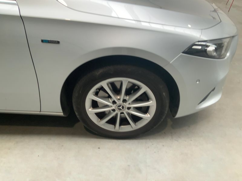 Mercedes-Benz A-Klasse A 250e Progressive 2021 – снимка 11