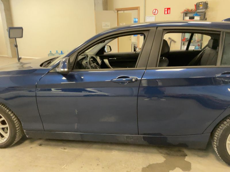 BMW 1er 118d xDrive Advantage 2016 – снимка 4