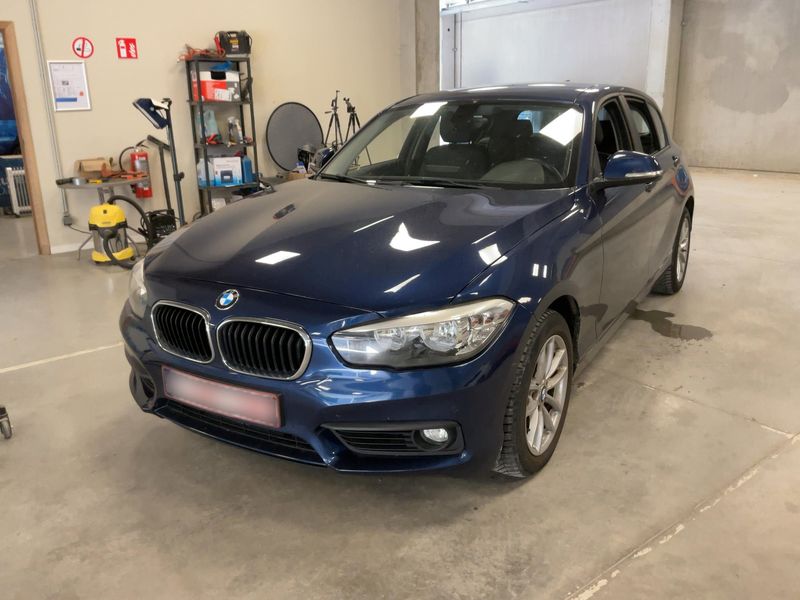 BMW 1er 118d xDrive Advantage 2016 – снимка 1