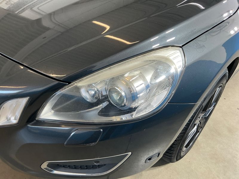 Volvo S60 1.6 T4 F Summum 2011 – снимка 36