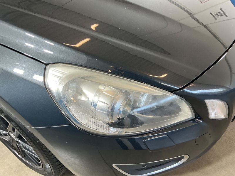 Volvo S60 1.6 T4 F Summum 2011 – снимка 35