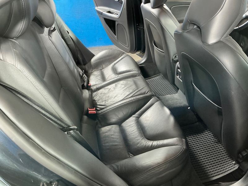 Volvo S60 1.6 T4 F Summum 2011 – снимка 23
