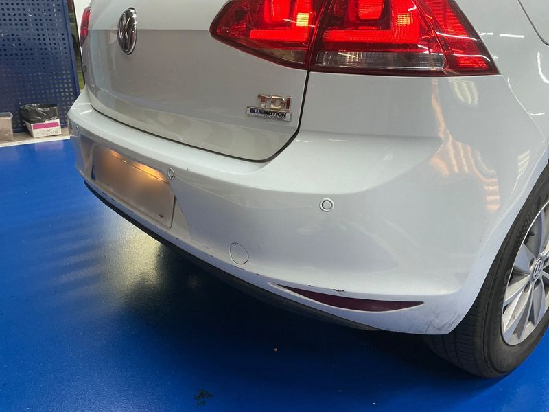 Volkswagen Golf VII 1.6 TDI Business BlueMotion Tech 2015 – снимка 26
