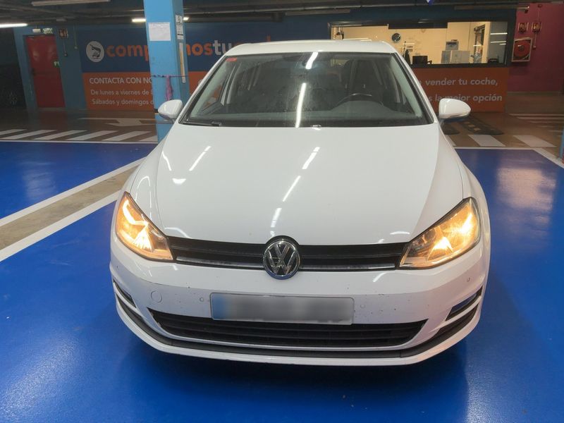 Volkswagen Golf VII 1.6 TDI Business BlueMotion Tech 2015 – снимка 14