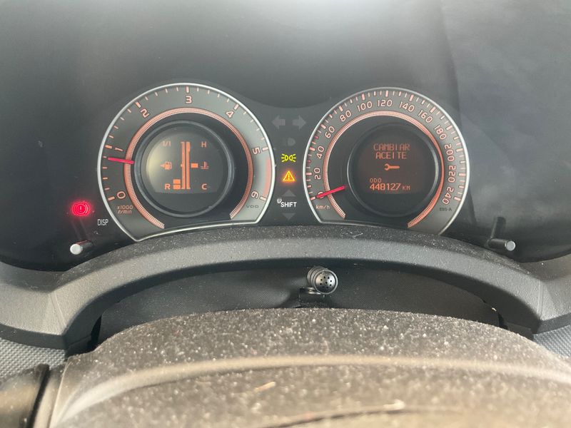 Toyota Auris 2.0 D-4D Sol 2008 – снимка 4
