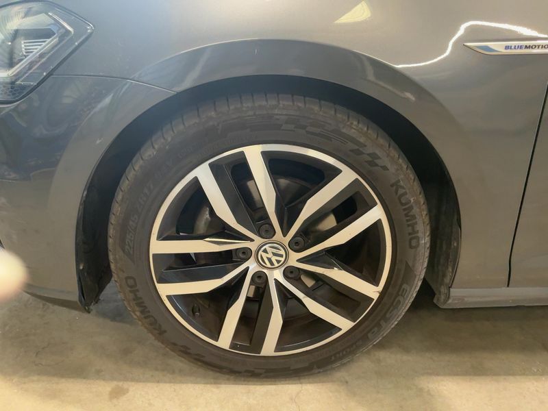Volkswagen Golf VII 1.5 TSI ACT Highline BlueMotion Tech 2019 – снимка 3