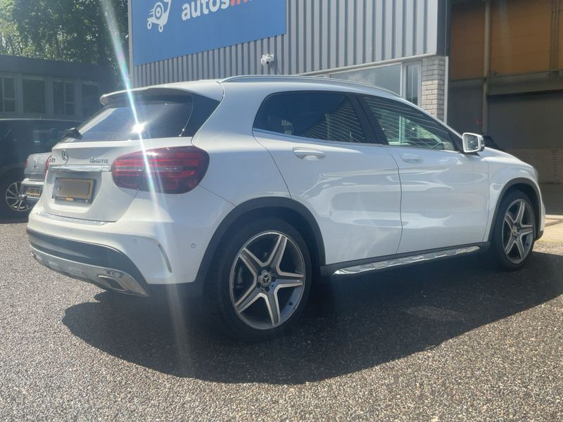 Mercedes-Benz GLA-Klasse GLA 250 4Matic AMG Line 2018 – снимка 8