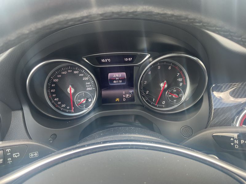 Mercedes-Benz GLA-Klasse GLA 250 4Matic AMG Line 2018 – снимка 18