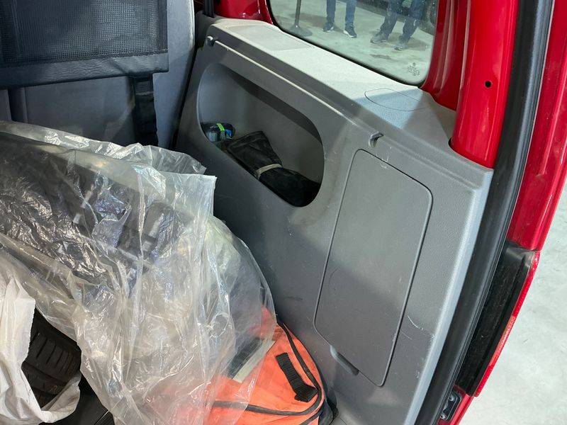 Volkswagen Caddy 1.6 Life Gewinner Caddy 2009 – снимка 36