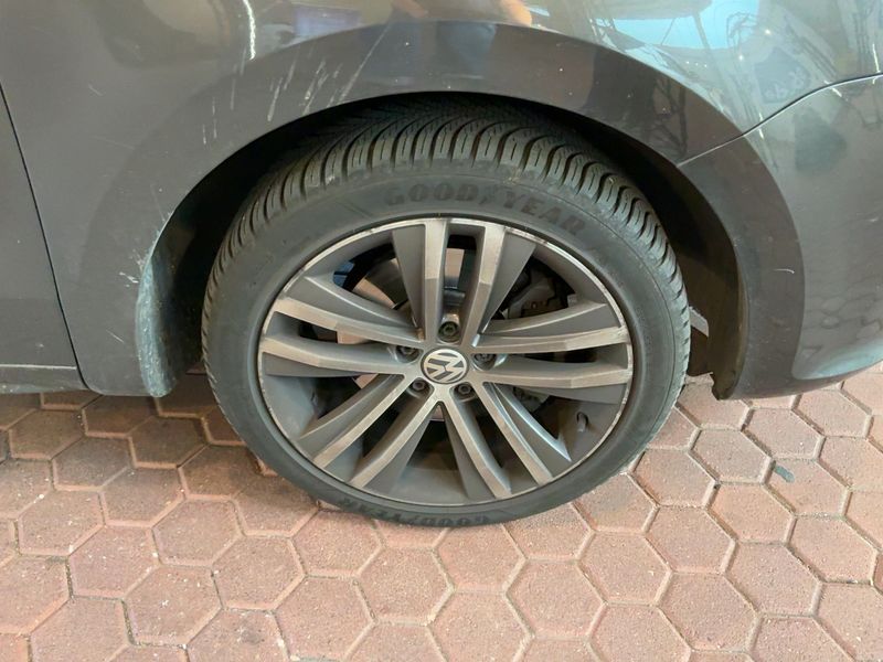 Volkswagen Sharan 2.0 TDI Highline BlueMotion Tech 2014 – снимка 11
