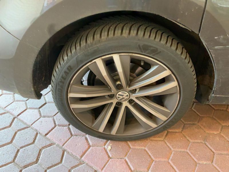 Volkswagen Sharan 2.0 TDI Highline BlueMotion Tech 2014 – снимка 9