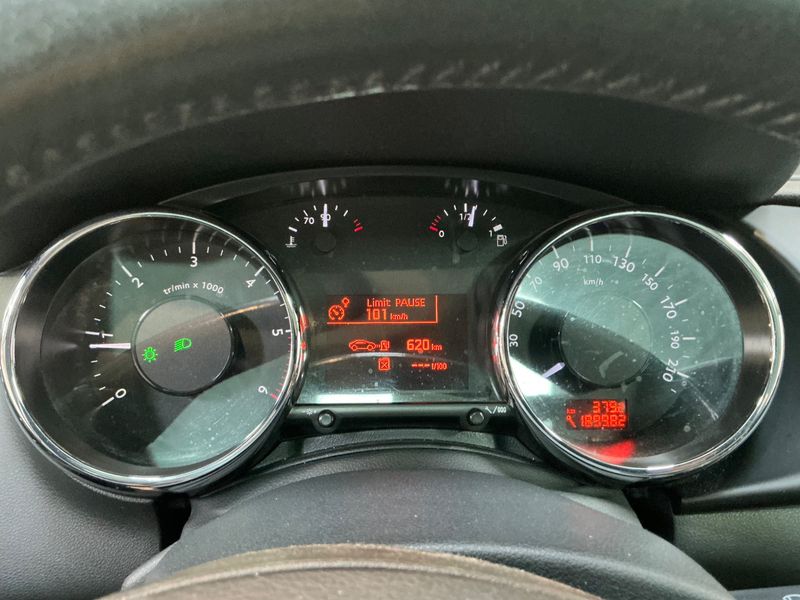 Peugeot 3008 1.6 HDi Allure 2013 – снимка 4