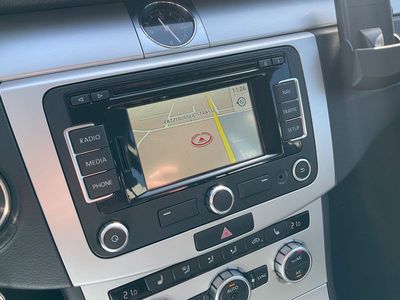 Volkswagen Passat 2.0 TDI Trendline BlueMotion Tech 2013 – снимка 37