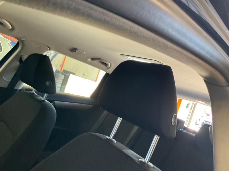 Volkswagen Passat 2.0 TDI Trendline BlueMotion Tech 2013 – снимка на щета 57