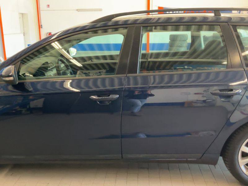 Volkswagen Passat 2.0 TDI Trendline BlueMotion Tech 2013 – снимка на щета 4