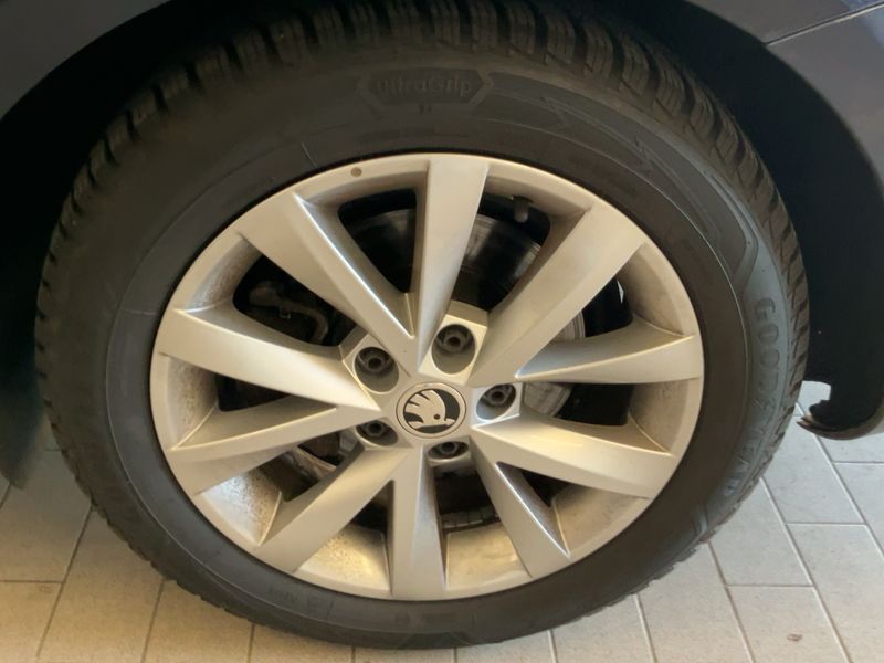 Volkswagen Passat 2.0 TDI Trendline BlueMotion Tech 2013 – снимка 5
