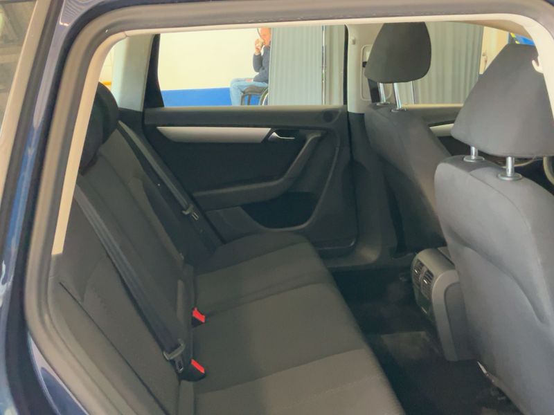 Volkswagen Passat 2.0 TDI Trendline BlueMotion Tech 2013 – снимка 19