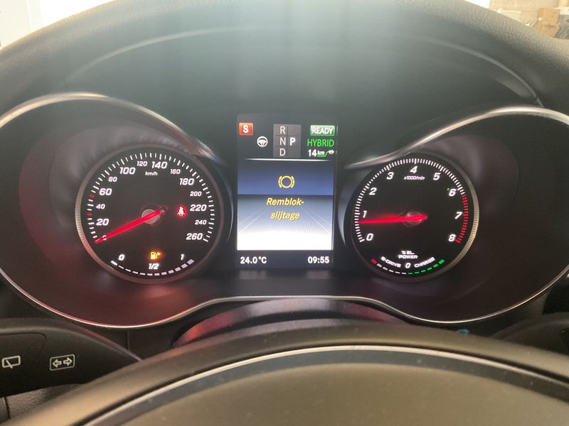 Mercedes-Benz C-Klasse C 350e T Avantgarde 2015 – снимка 18