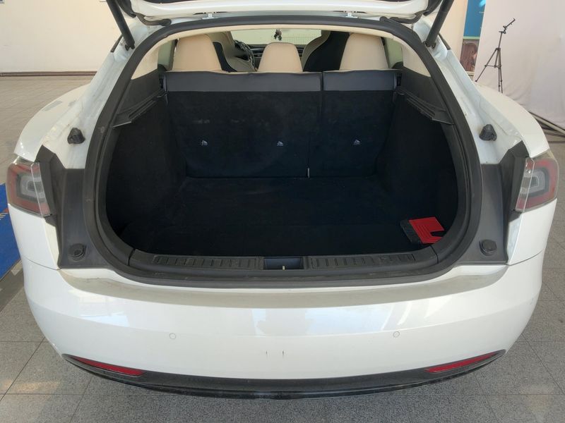 Tesla Model S 90D Dual 2017 – снимка 16