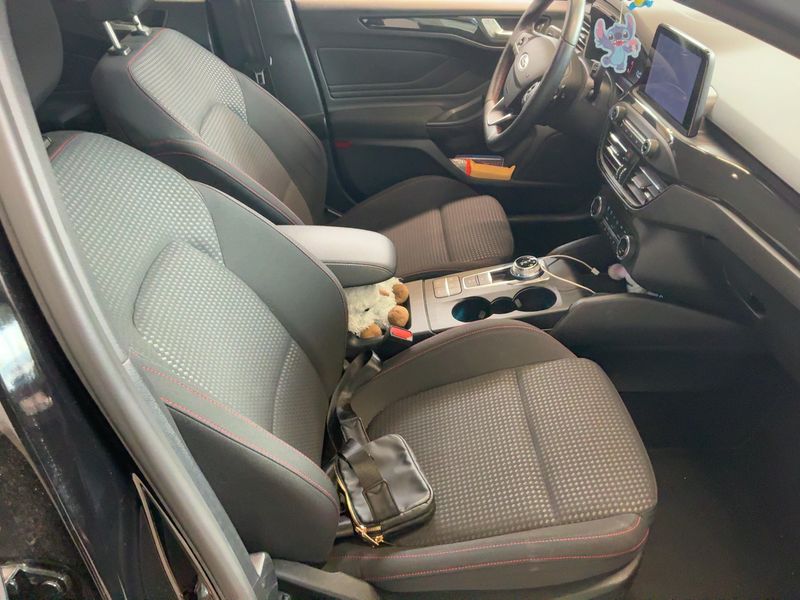 Ford Focus 1.5 EcoBoost ST-Line 2020 – снимка 16