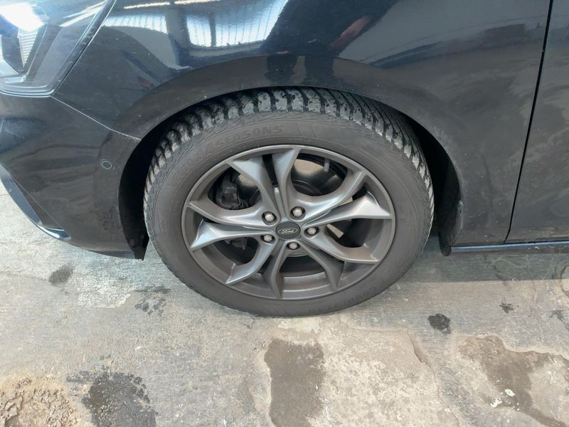 Ford Focus 1.5 EcoBoost ST-Line 2020 – снимка 3