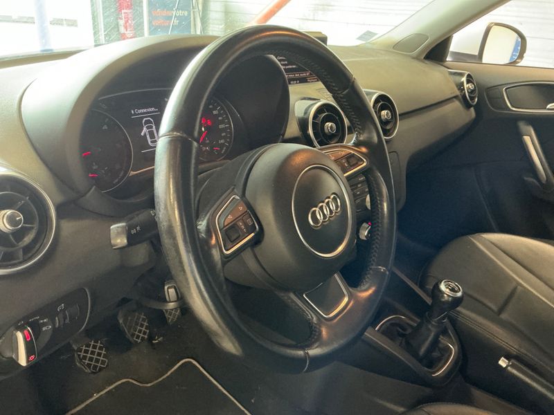 Audi A1 1.6 TDI Ambition Luxe 2013 – снимка 23