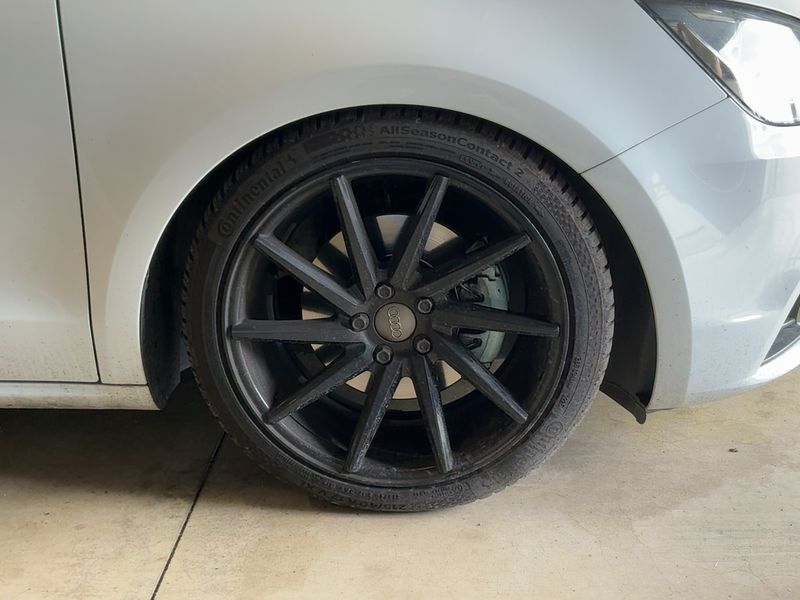 Audi A1 1.6 TDI Ambition Luxe 2013 – снимка 11