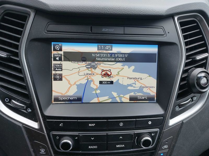 Hyundai Santa Fe 2.2 CRDi 25 Jahre blue 4WD 2017 – снимка 13