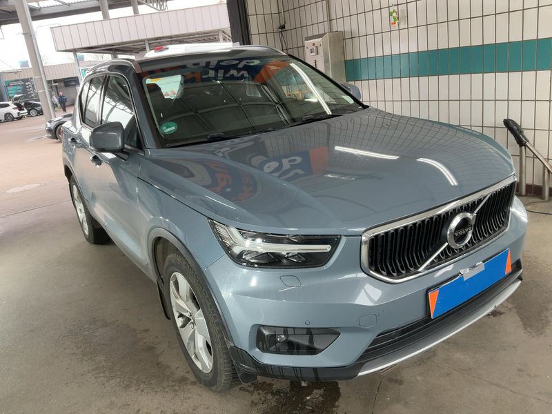 Volvo XC40 2.0 D3 Momentum Pro 2WD 2020 – снимка 12