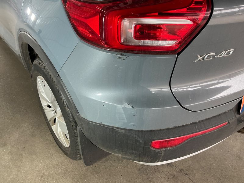 Volvo XC40 2.0 D3 Momentum Pro 2WD 2020 – снимка 51