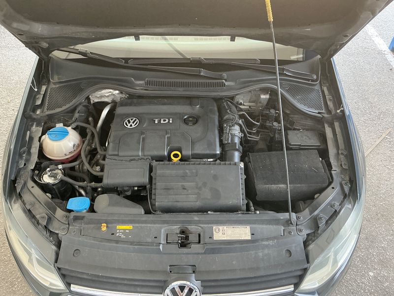 Volkswagen Polo 1.4 TDI Comfortline 2015 – снимка на щета