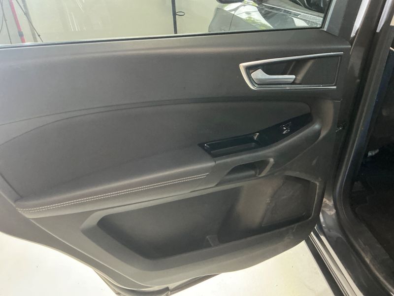 Ford S-Max 2.0 TDCi Titanium 2017 – снимка 27