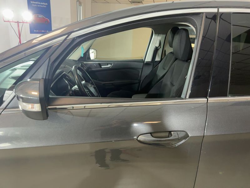 Ford S-Max 2.0 TDCi Titanium 2017 – снимка 4