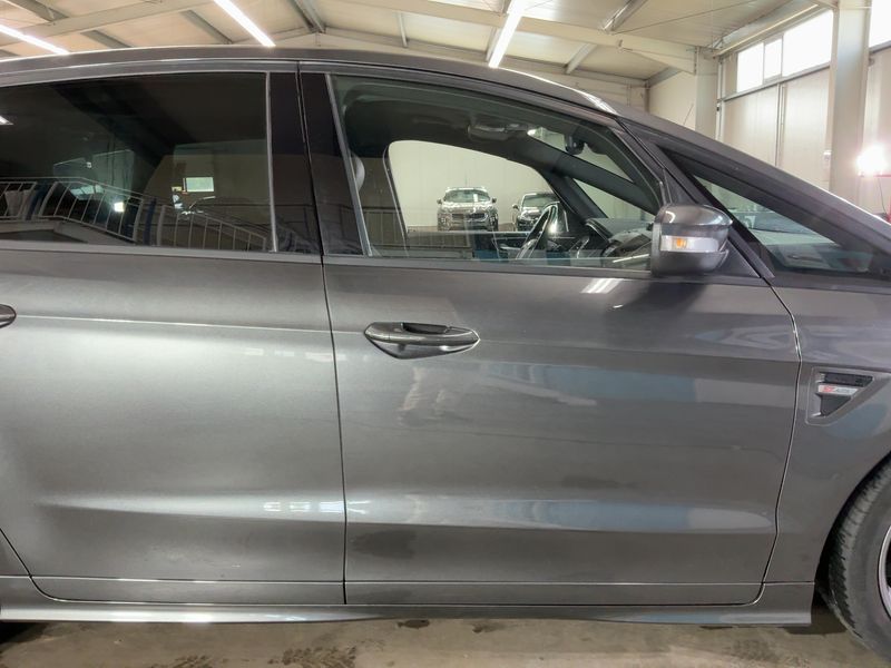 Ford S-Max 2.0 TDCi EcoBlue Bi-Turbo ST-Line 2019 – снимка 10