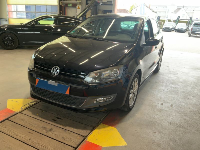 Volkswagen Polo 1.2 TSI Style 2011 – снимка 1
