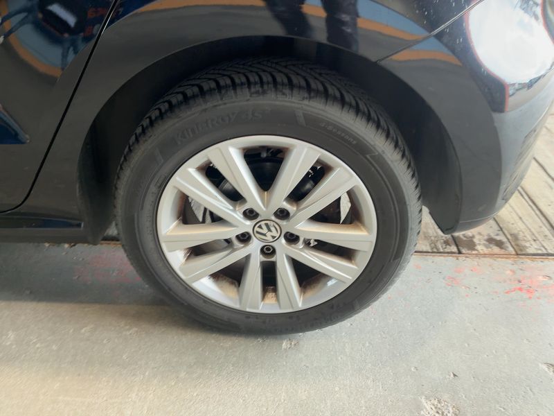 Volkswagen Polo 1.2 TSI Style 2011 – снимка 5