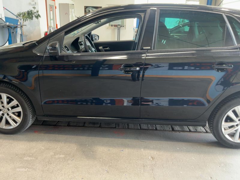 Volkswagen Polo 1.2 TSI Style 2011 – снимка 4