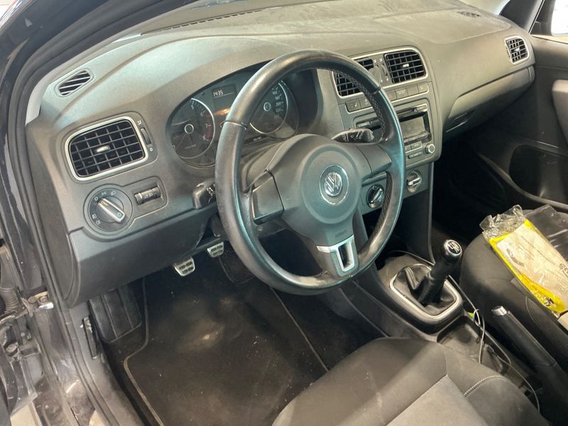 Volkswagen Polo 1.2 TSI Style 2011 – снимка 33