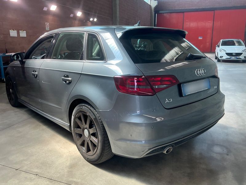Audi A3 Sportback 1.6 TDI Admired 2016 – снимка 6