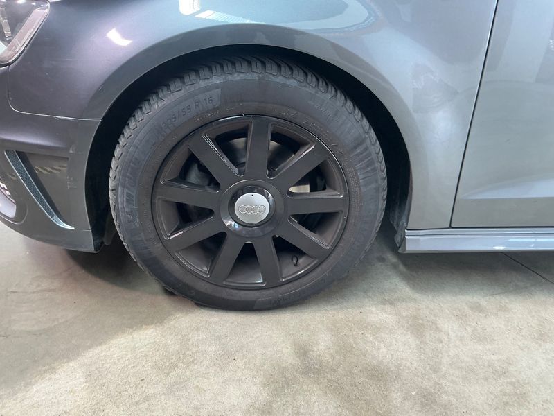 Audi A3 Sportback 1.6 TDI Admired 2016 – снимка 3