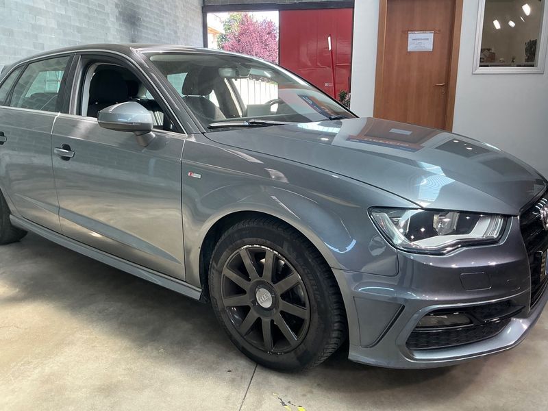 Audi A3 Sportback 1.6 TDI Admired 2016 – снимка 12