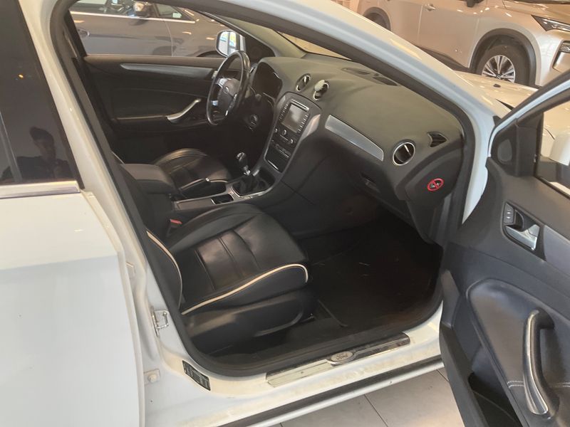Ford Mondeo 1.6 EcoBoost Business Edition 2014 – снимка 3
