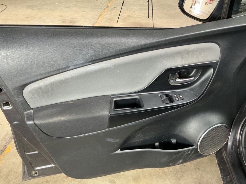 Toyota Yaris 1.5 Hybrid Attitude 2015 – снимка 31