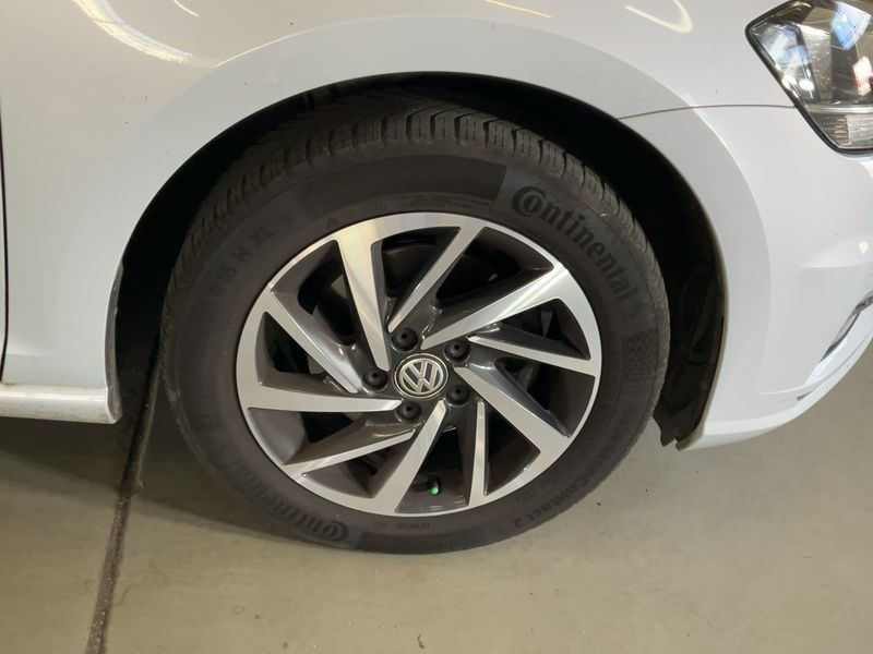 Volkswagen Golf VII 1.0 TSI Sound 2018 – снимка 11