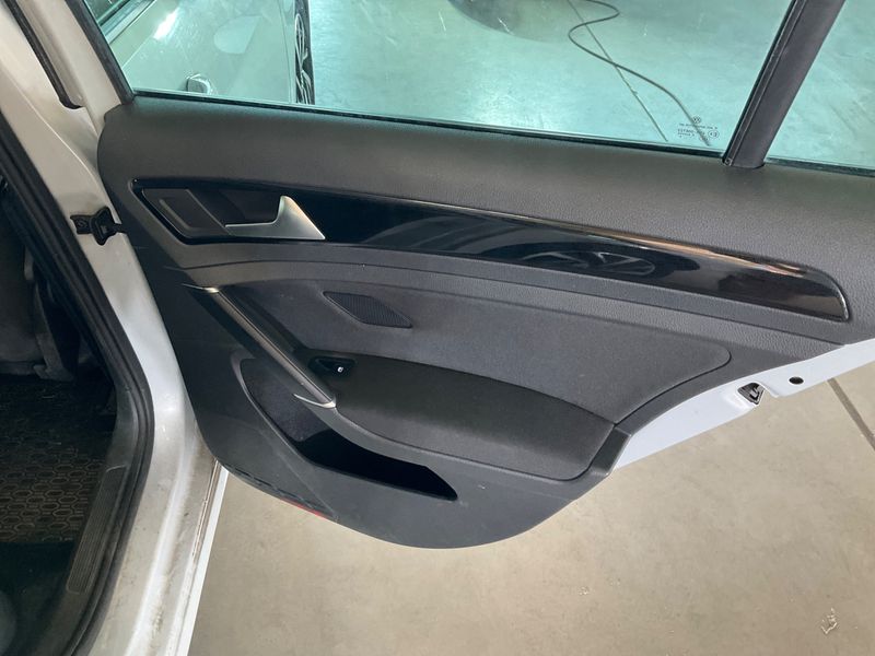 Volkswagen Golf VII 1.0 TSI Sound 2018 – снимка 28
