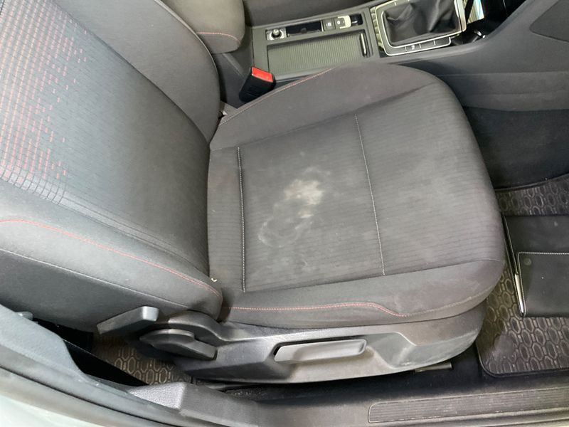 Volkswagen Golf VII 1.0 TSI Sound 2018 – снимка 29