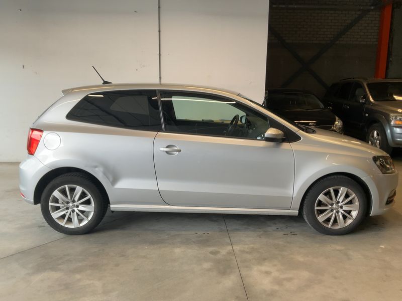 Volkswagen Polo 1.0 Comfortline 2017 – снимка 10