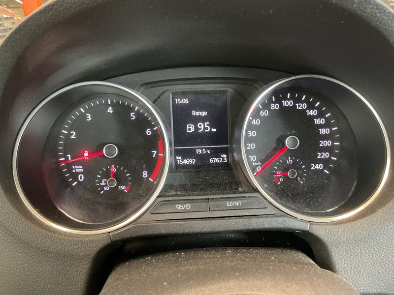 Volkswagen Polo 1.0 Comfortline 2017 – снимка 18